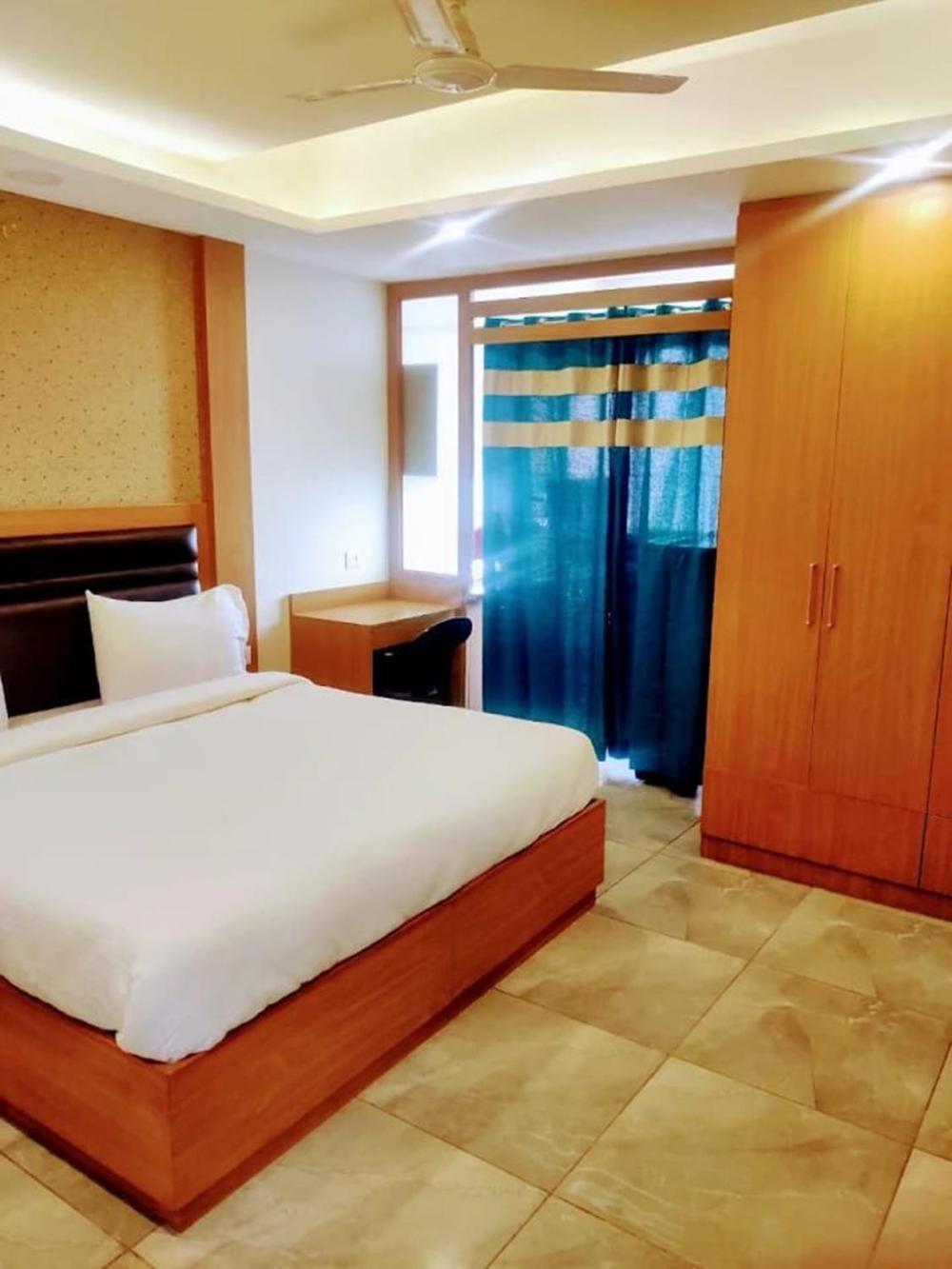 Mulmul By Westay Gurgaon Exteriör bild